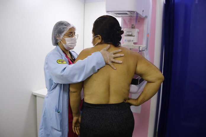 SES_AM_Governo do Amazonas zera fila de mamografia em Manaus_Fotos Evandro Seixas (1)