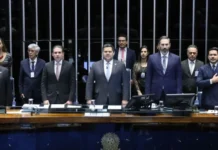 Congresso aprova orçamento de 2026 com meta de superávit, teto de gastos e mudanças no acúmulo de cargos de professores